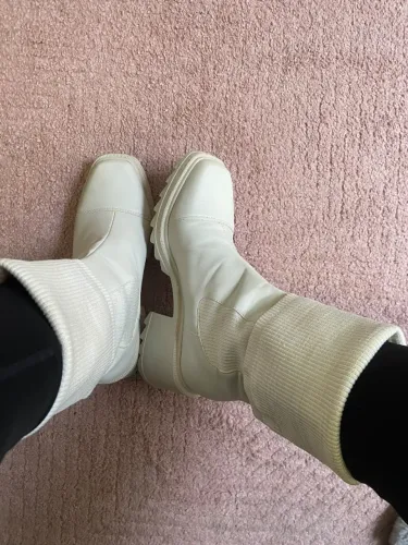 Bota Meia off-white/branco saldo grosso nro 37
