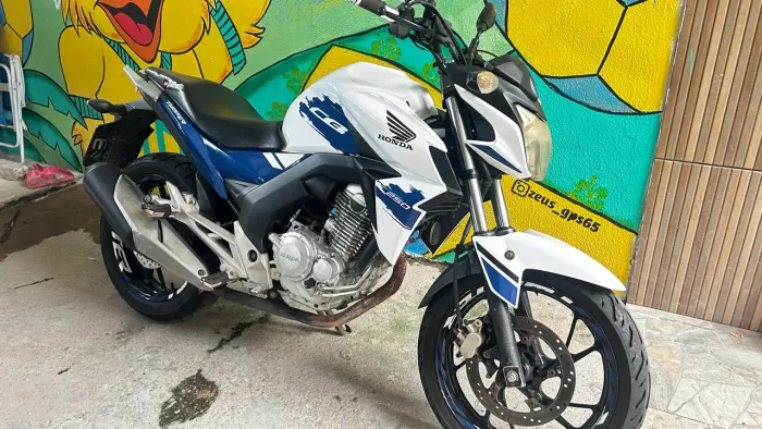 Vende se moto Twist