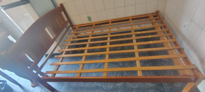 Cama de Madeira Casal (Faço Entrega)