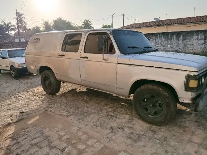 Chevrolet Veraneio S / Luxe 4.1 1985