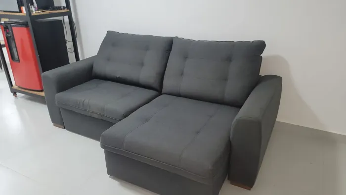 SOFÁ RETRÁTIL SEMI NOVO