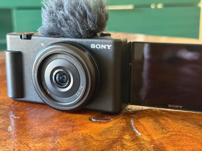 Câmera Sony ZV-1f