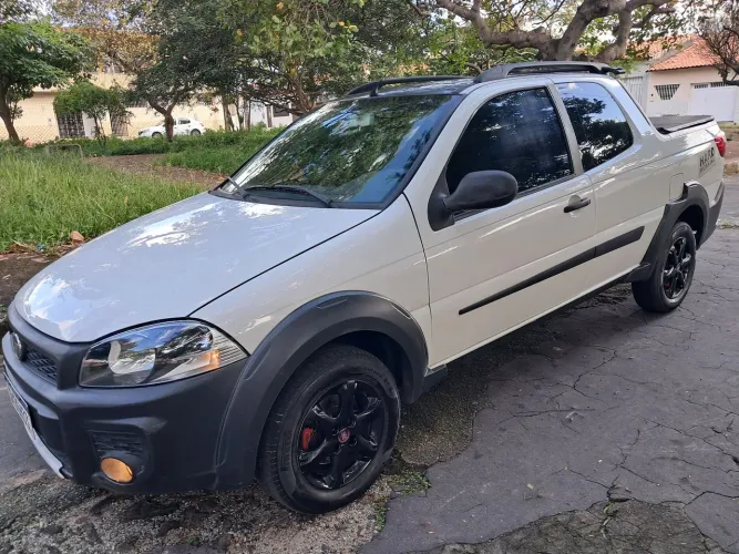 Fiat Strada Working Celeb.1.4 Fire Flex 8V CD 2015