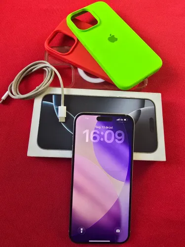 iPhone 16 pro Max - Branco - 512GB