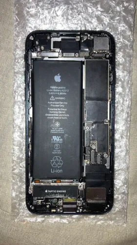 Carcaça iPhone SE 2ª geração 