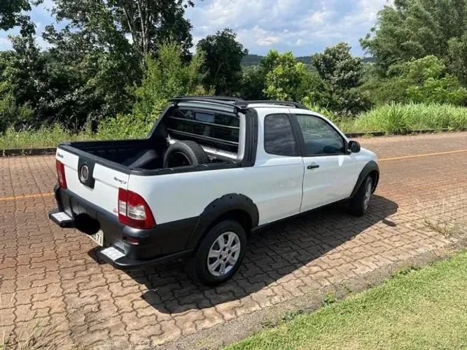 Fiat Strada Working 1.4 MPI Fire Flex 8V CD 2013