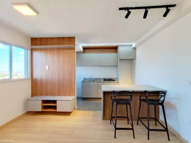 Apartamento 1 Quarto completo em armários e iluminação na Cidade Empresarial.