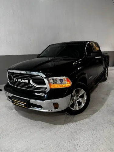 Ram Classic Laramie 5.7 V8 16V Gasolina 4X4 Aut. 2023