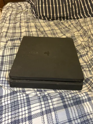 Vendo Playstation 4 Slim
