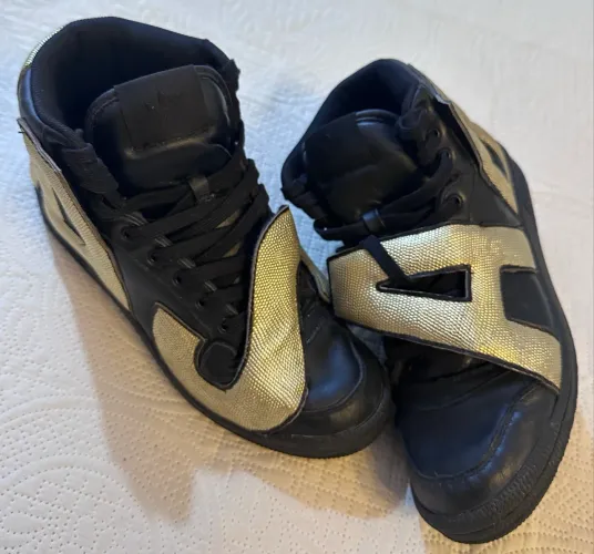 VENDO - TÊNIS EDIÇÃO LIMITADA ADIDAS JEREMY SCOT