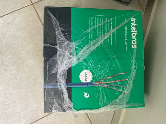 Cabo U/UTP Cat 5e 4px24 AWG