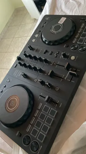 CONTROLADORA DDJ FLX4