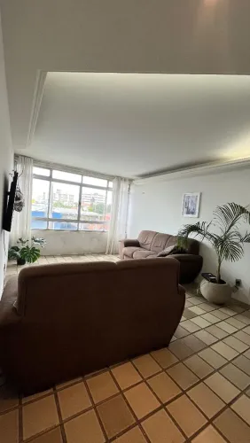 Condomínio Dom João VI e VII liga 9 87 48 31 08 Diego9989F Rua Alísio Mamede, 450 escada-_