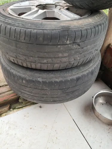 Vendo rodas aro 15 furação 4x98 as 3 por 700 ou cada 300.