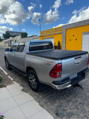 Toyota Hilux CD SRV 4X4 2.8 TDI Diesel Aut. 2020