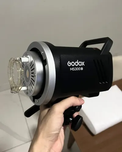 Flash Tocha - MS300V Godox (Novo) 127v + Panela