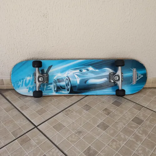Skate infantil carros