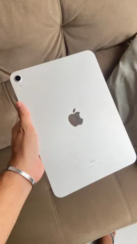 iPad 10ª Geração 64GB Wi-Fi Prata - Excelente Estado