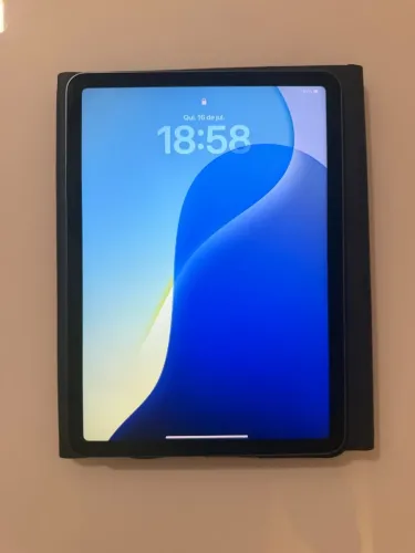 iPad Air 5ª Geração (M1) 256GB Wi-Fi - A2588