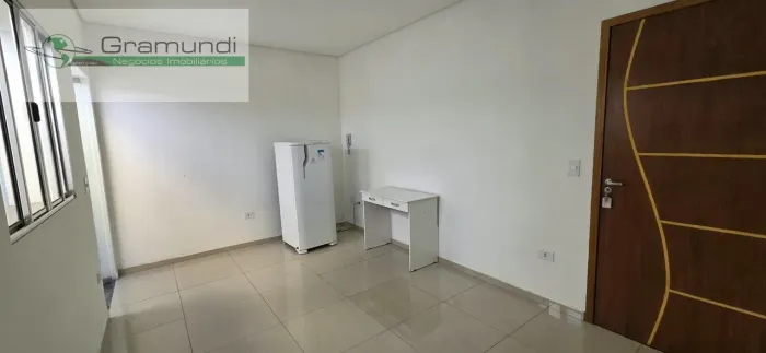 Sala Comercial no Ipiranga | 25m² | Banheiro | Quintal