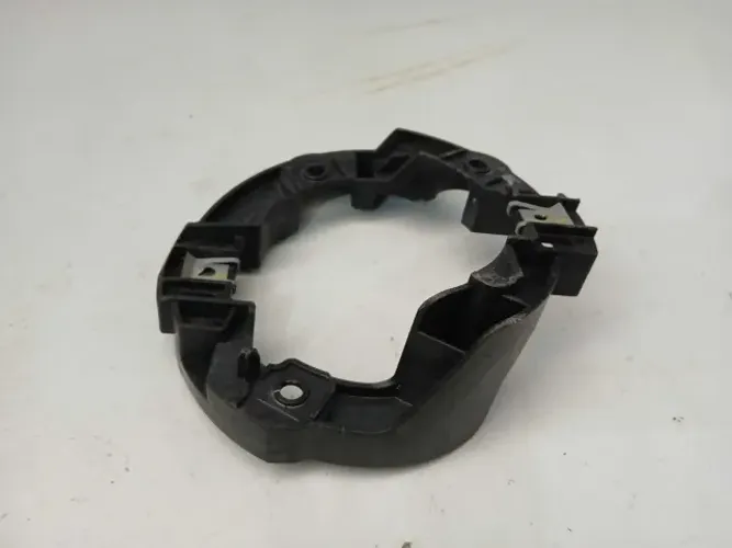 MOLDURA FAROL MILHA ESQUERDO NISSAN MARCH 2015/2019