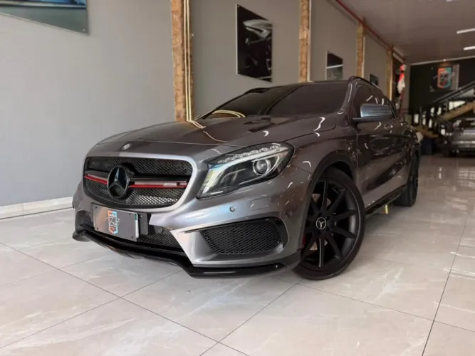 Mercedes-Benz GLA 45 AMG 4matic 2.0 Turbo Aut. 2016