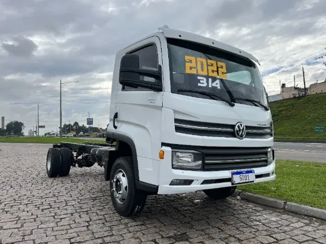Vw 11.180 Delivery ano 2021/22 - Volkswagen - Completo - Câmbio manual - Único dono