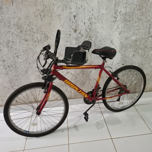 Bicicleta Houston já com cadeirinha infantil 