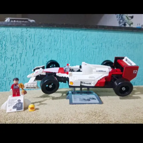 TIPO LEGO NOVO MCLAREN MP4/4 AYRTON SENNA MONTADO/DESMONTADO
