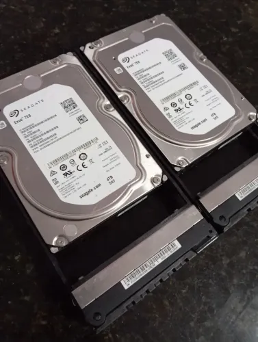 HD SAS 4TB EXOS 7E8 SEAGATE SATA 2UND (LEIA)