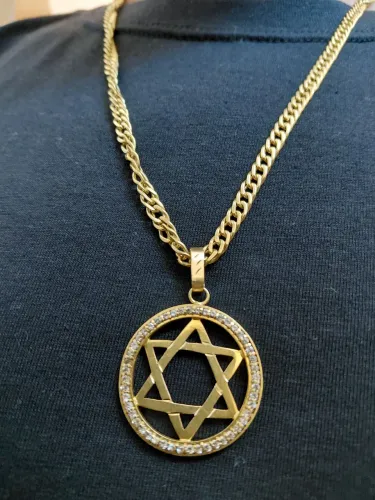 Corrente ouro 18k com pingente estr.de davi tem 52g joia linda maciça. 530,00 o grama