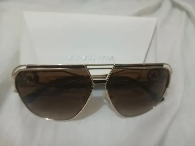 Óculos de sol Michael Kors