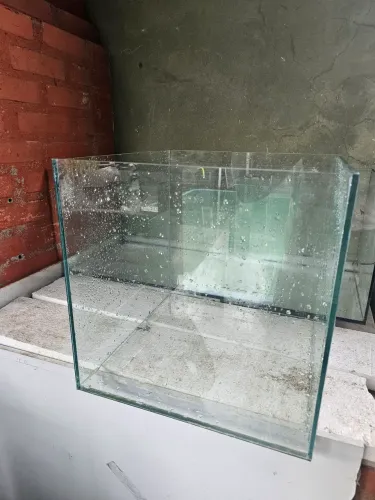 Aquario cubo 36cm