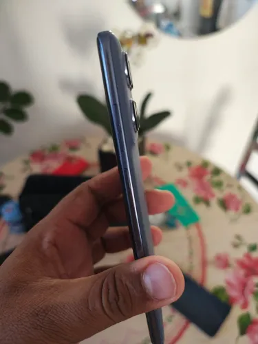Troco Moto Edge 60 Fusion 