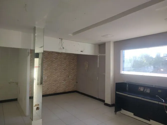 ALUGO IMÓVEL PARA FINS COMERCIAIS-160M²-CAMINHO DAS ÁRVORES