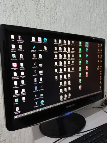 Samsung B2030N