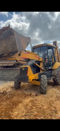 Máquina JCB 4x2 2003
