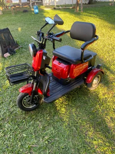 Triciclo Elétrico Fenix Duos 3 lugares com bateria de lítio (upgrade)