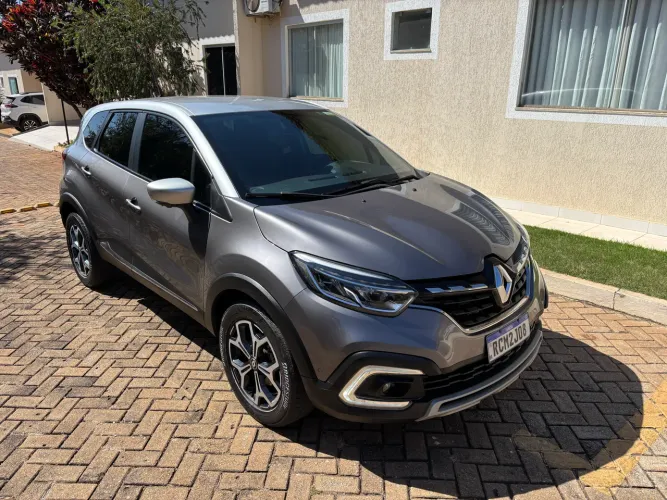 Renault Captur Iconic 1.3 TB 16V Flex 5P AUT 2022