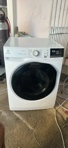 Lava e seca Eletrolux 11kg