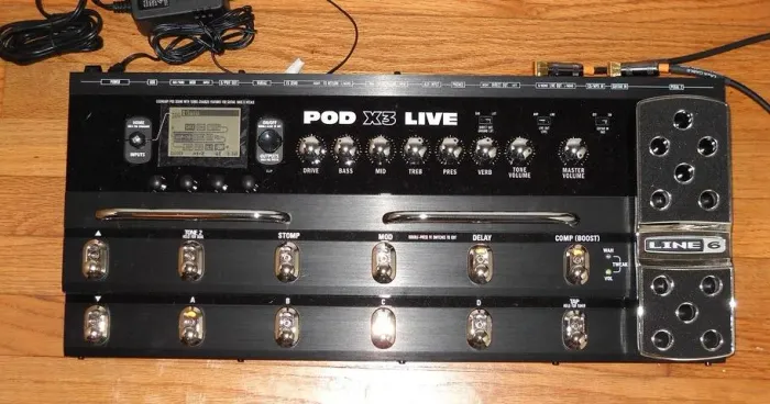 Line 6 Pod XT Live 