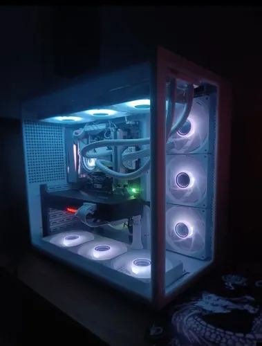 PC Gamer Ryzen 7 5700X3D + RX 6750 XT | 32GB RAM | NVMe SSD