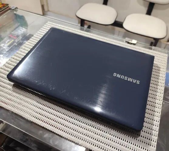 Notebook Samsung NP270 i3 SSD 120GB
