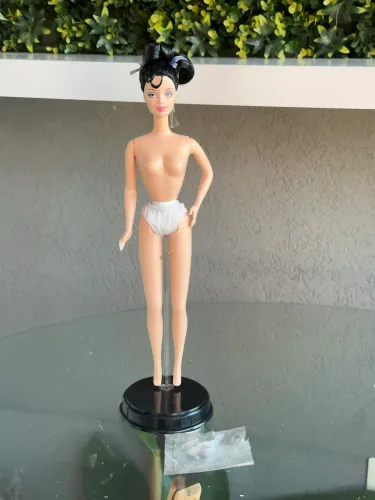 Boneca Barbie Collector Wedgwood Mattel 