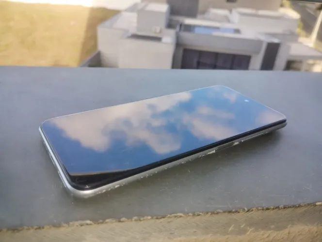 ? Redmi Note 10 5G - 128GB | 6GB RAM