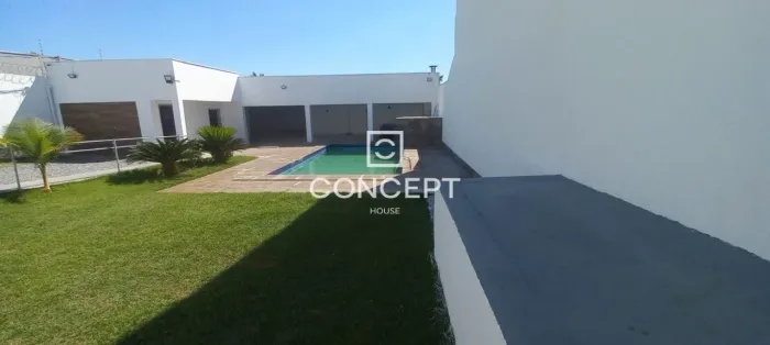 ALUGO CASA COMERCIAL NO JARDIM GUANABARA
