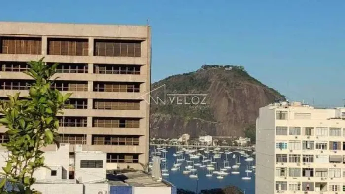 Cobertura : Linear / Residencial / Botafogo