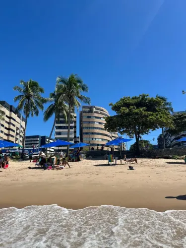 COBERTURA 4 SUÍTES BEIRA PRAIA DE PONTA VERDE EM MACEIÓ - AL