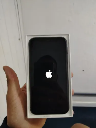 IPHONE 11 64GB PRETO - COMPLETO COM CAIXA E ACESSÓRIOS