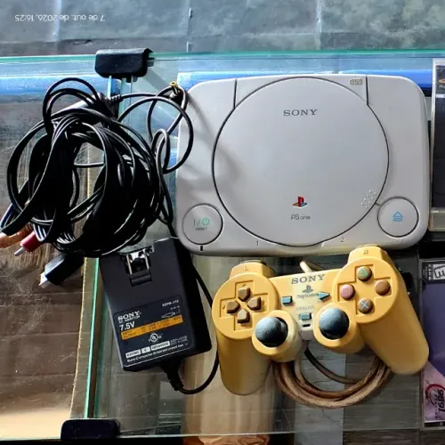 PlayStation 1 Slim